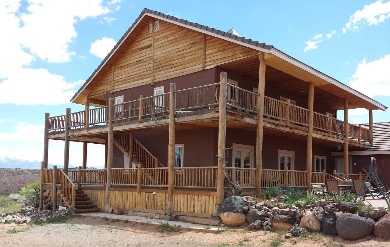 Bed and Breakfast Sunlit Oasis Notom Exterior foto